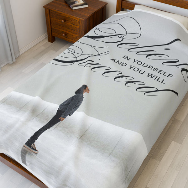 Inspirational Velveteen Plush Blanket - 'Believe in Yourself' Cozy Throw for Motivation and Comfort
